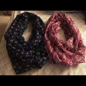 Set of 2 Infinity Scarves